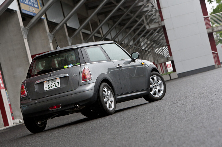 ミニ・ワン試乗、排気量アップで燃費もアップ！