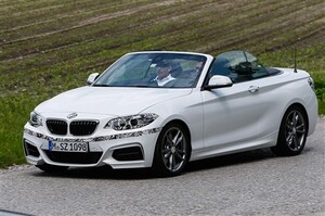 2シリーズ カブリオレ、テスト最終段階に遭遇
