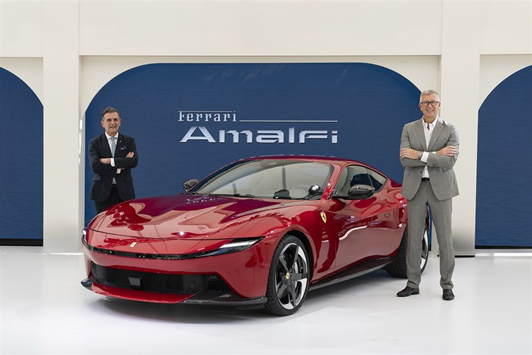 【日本初披露】フェラーリ新型「アマルフィ」上陸。2＋2クーペ×V8エンジン搭載の「ローマ」後継グランドツアラー