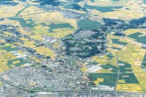 宮城に新たな東西軸が誕生!?「石巻河南道路」整備が進行中。将来は石巻港～酒田港が高規格でつながる？【いま気になる道路計画】