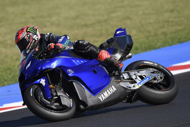 ヤマハV4エンジンに好印象。クアルタラロは「問題をすべて解決してくれると期待すべきではない」と喚起／ミサノ公式テスト