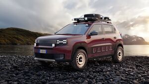 新型フィアット パンダに、4x4復活へ！──GQ新着カー