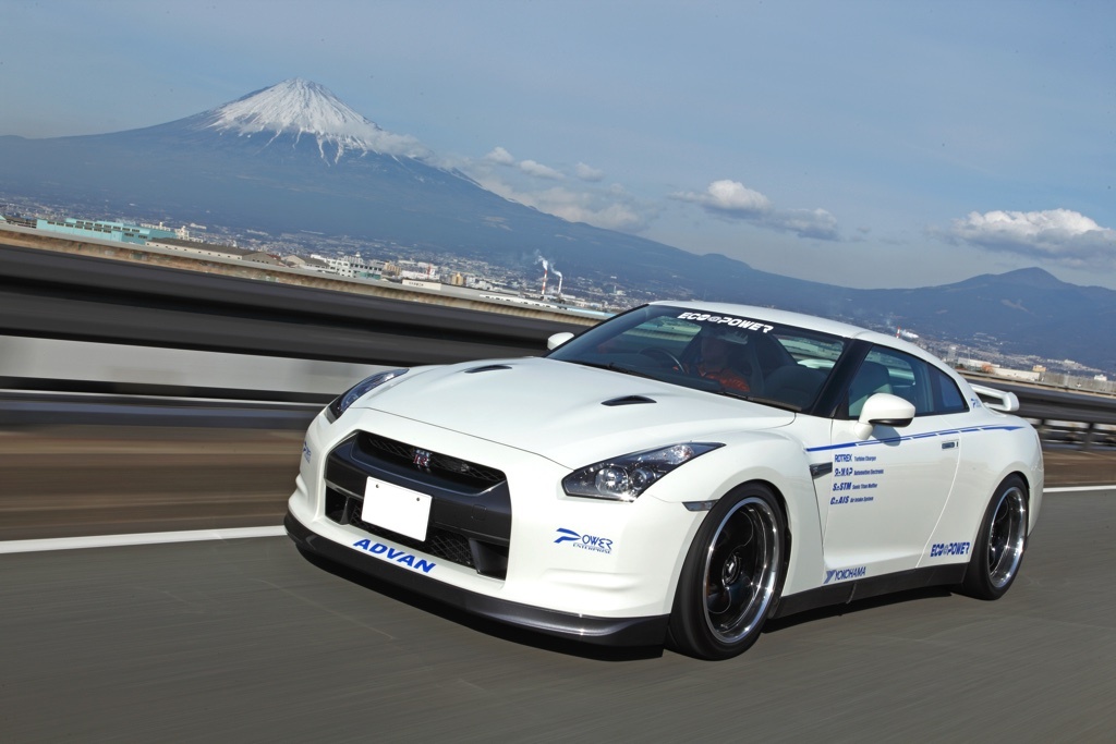 「衝撃のR35GT-R改4チャージ仕様」VR38チューンの可能性を切り開いた大作