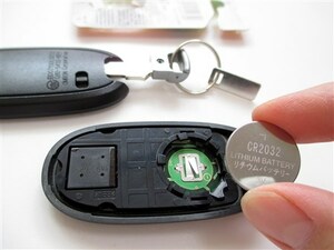 車の鍵の電池を自分で交換する方法。応急処置や予防法も解説【購入ガイド】