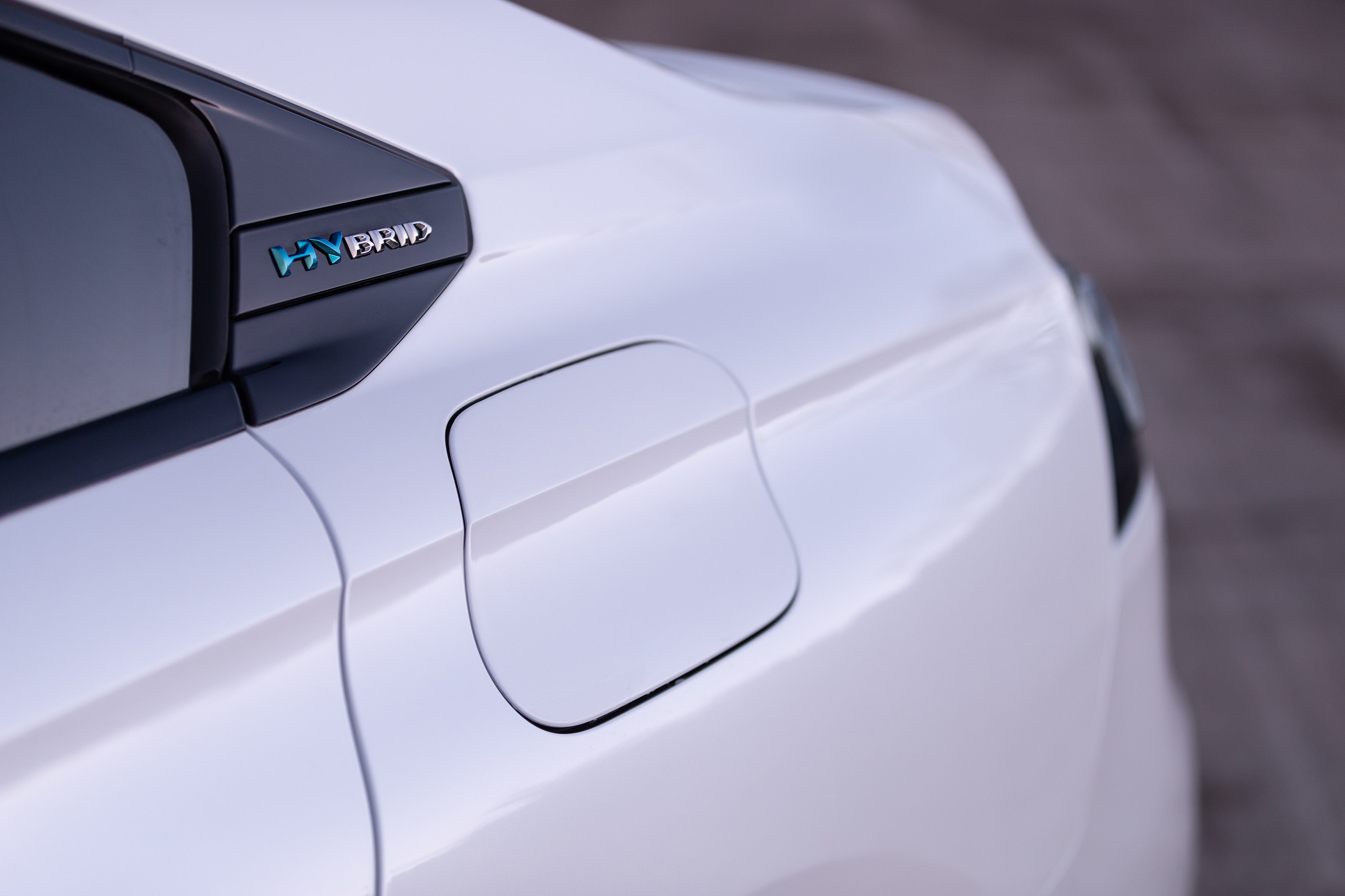 史上もっとも穏やかな青ライオンか プジョー508 Hybridに試乗してみた Gq Japan 自動車情報サイト 新車 中古車 Carview