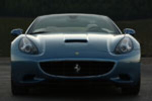 V8搭載・FRフェラーリ カリフォルニアに試乗！