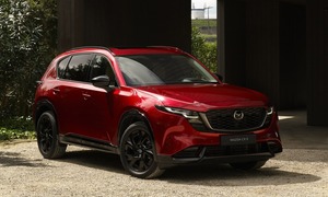 8年ぶりフルモデルチェンジ！3代目新型マツダCX-5欧州で初公開【日本は2026年発売予定】