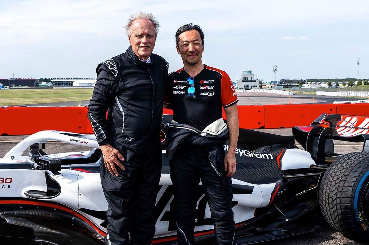 ハースF1小松礼雄代表、2024年マシンでグッドウッドの丘を駆ける