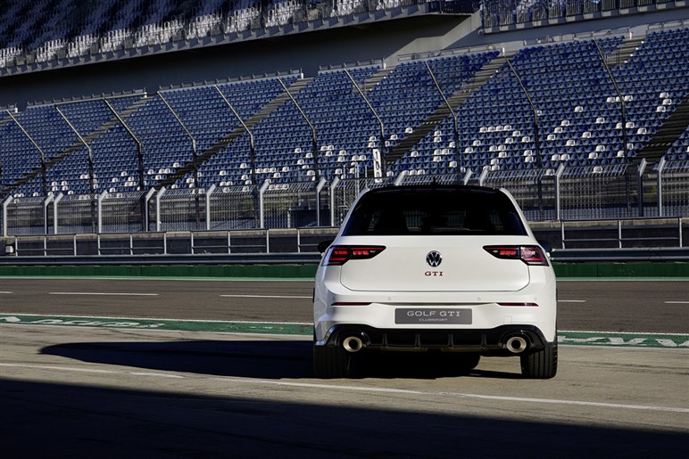 【FFゴルフ最強】ニュルモード搭載「GTI クラブスポーツ」。価格も、日本に入るのかも気になる！