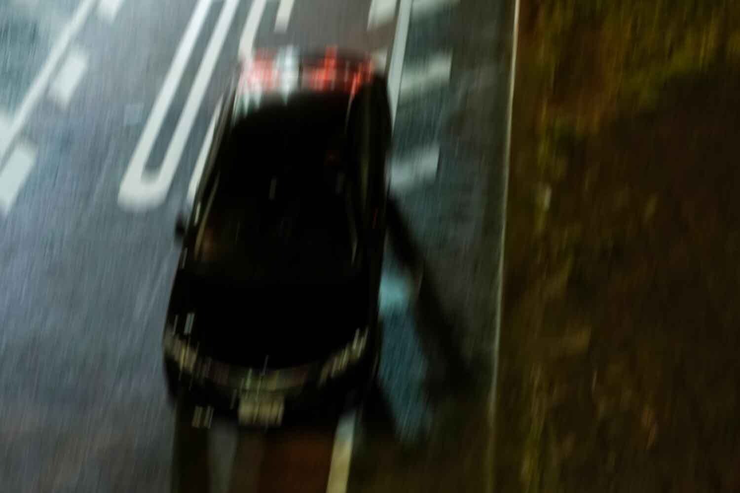 悪天候時の無灯火走行は自殺行為！オートライトに頼りすぎず未装着車は意識して早めの点灯を