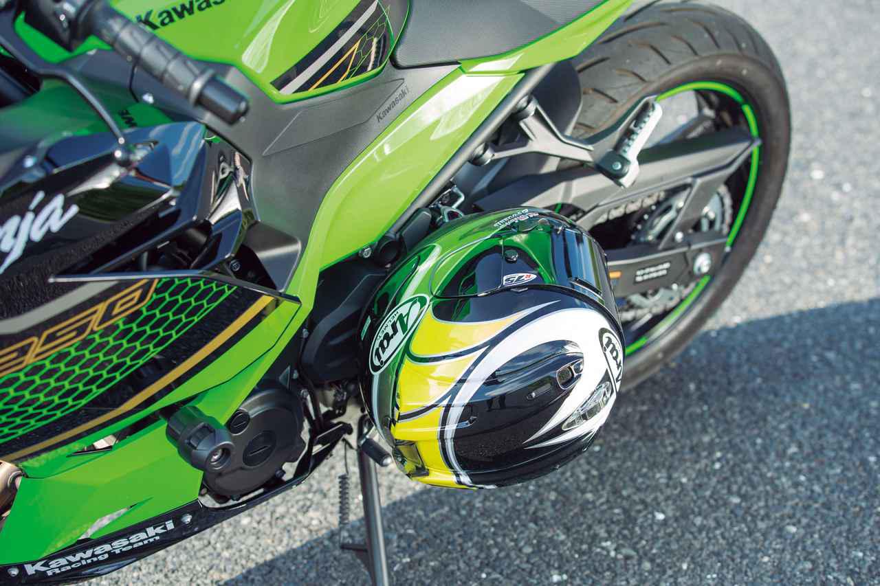 タンデム性能と荷物の積載性を徹底比較 カワサキninja250 ヤマハyzf R25 スズキgsx250r ホンダcbr250rr Webオートバイ 自動車情報サイト 新車 中古車 Carview
