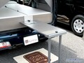 [アトレーベースの軽キャンピングカー] 家具職人が仕立てた使い勝手の良い空間。オトナの趣味車に最適かも
