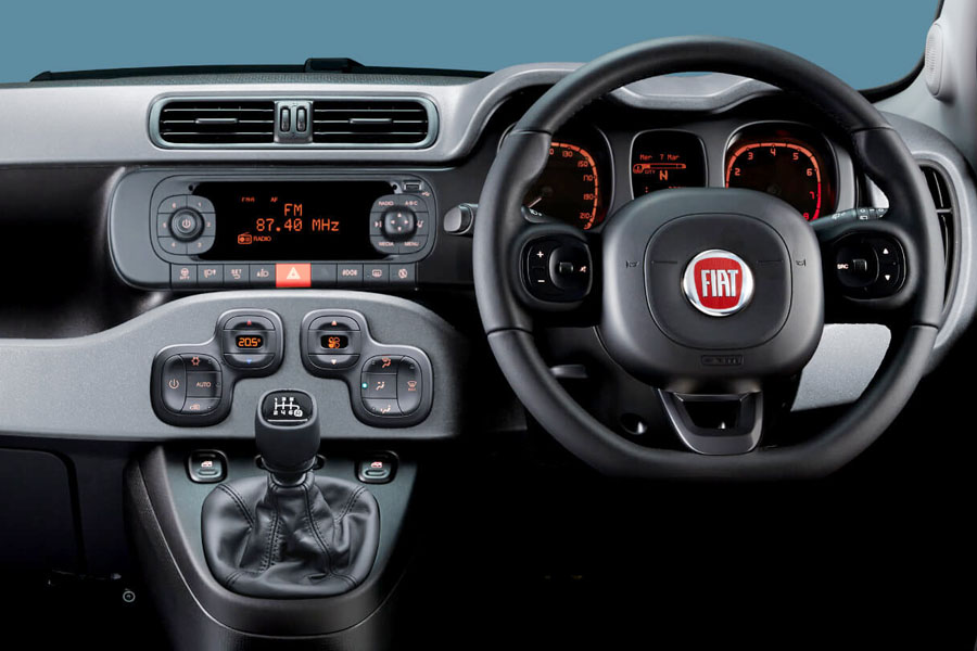 フィアット 限定車 パンダ ストリート4 4 を発売 Auto Prove 自動車情報サイト 新車 中古車 Carview
