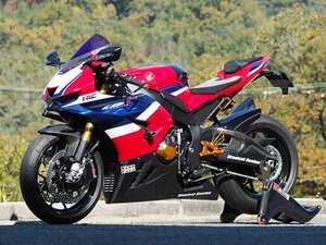 マジカルレーシングから CBR1000RR-R／SP（24）用ストリートボディワークが発売！