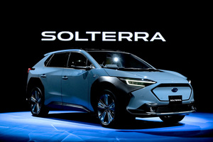 SUBARUがトヨタと共同開発したグローバル向け電気自動車「SOLTERRA」を公開
