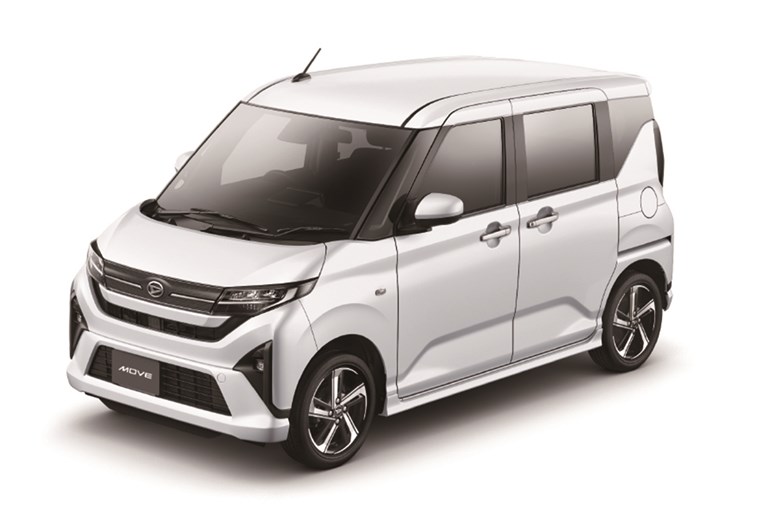 【販売店情報】新型「ムーヴ」の人気は最上級「RS」。納期2ヶ月弱と激早も認証不正の影響はほぼナシ？