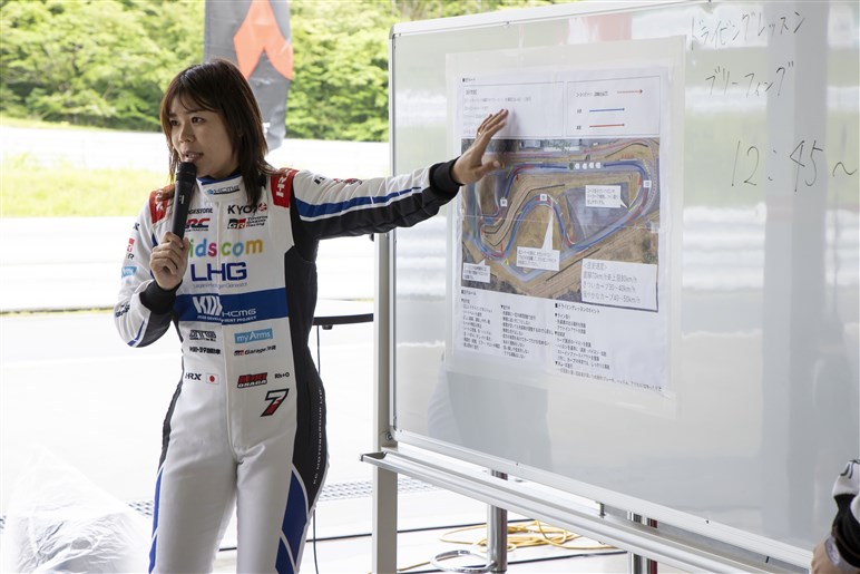 女性だけの公式オフ会「86 GIRLS owner's meeting」が大盛況。オーナーそれぞれの“ハチロク愛”がハンパなかった