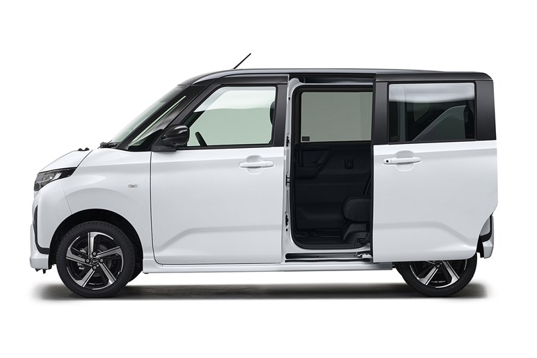【販売店情報】新型「ムーヴ」の人気は最上級「RS」。納期2ヶ月弱と激早も認証不正の影響はほぼナシ？