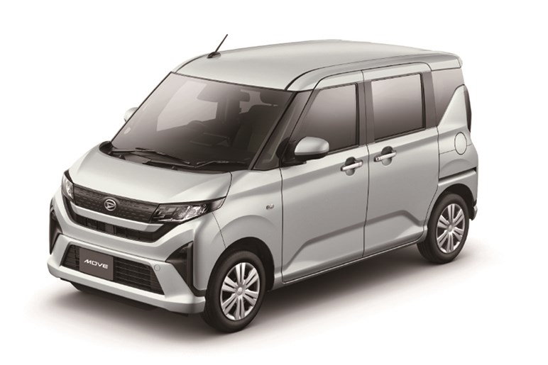 【販売店情報】新型「ムーヴ」の人気は最上級「RS」。納期2ヶ月弱と激早も認証不正の影響はほぼナシ？