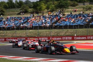 【追記】レッドブル育成の岩佐歩夢が初優勝。コロンボに5秒加算ペナルティ【FIA-F3第4戦ハンガリー レース1】