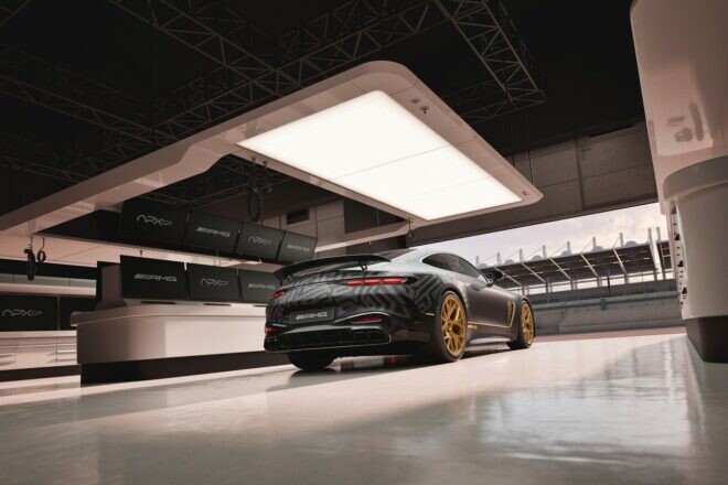 本日公開、映画『F1／エフワン』記念モデル『メルセデスAMG GT63 4MATIC＋ APXGP Edition』登場