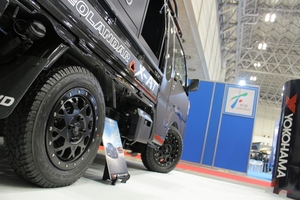 【軽トラ　リフトアップ】SUV用タイヤ、ジオランダーX-ATの14インチ　キャンピングカーショー