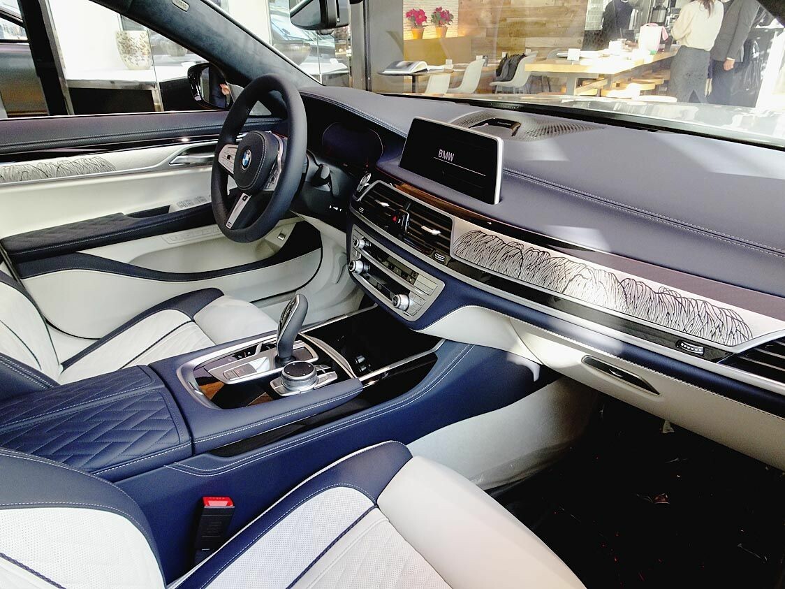 BMWジャパン、7シリーズに日本の伝統技法を取り入れた限定車「ピュア・メタル・エディション」