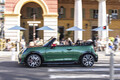 MINI『JCWコンバーチブル』発表、4人乗り小型オープンスポーツという個性