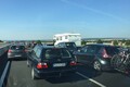 夏のドイツのアウトバーンは大渋滞。その理由は？