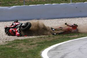 【MotoGP】スプリント勝利目前に”まさか”の転倒を喫したバニャイヤ、摩訶不思議なクラッシュに憤り「完璧だったのに」