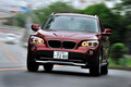 新型BMW X1に試乗！ 3高ならぬ“3低”の魅力