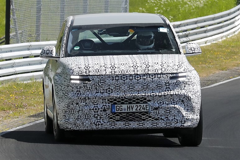 【超高級】ジェネシスの新フラッグシップ「GV90」は超斬新デザイン。レクサスはおろかマイバッハがライバル!?