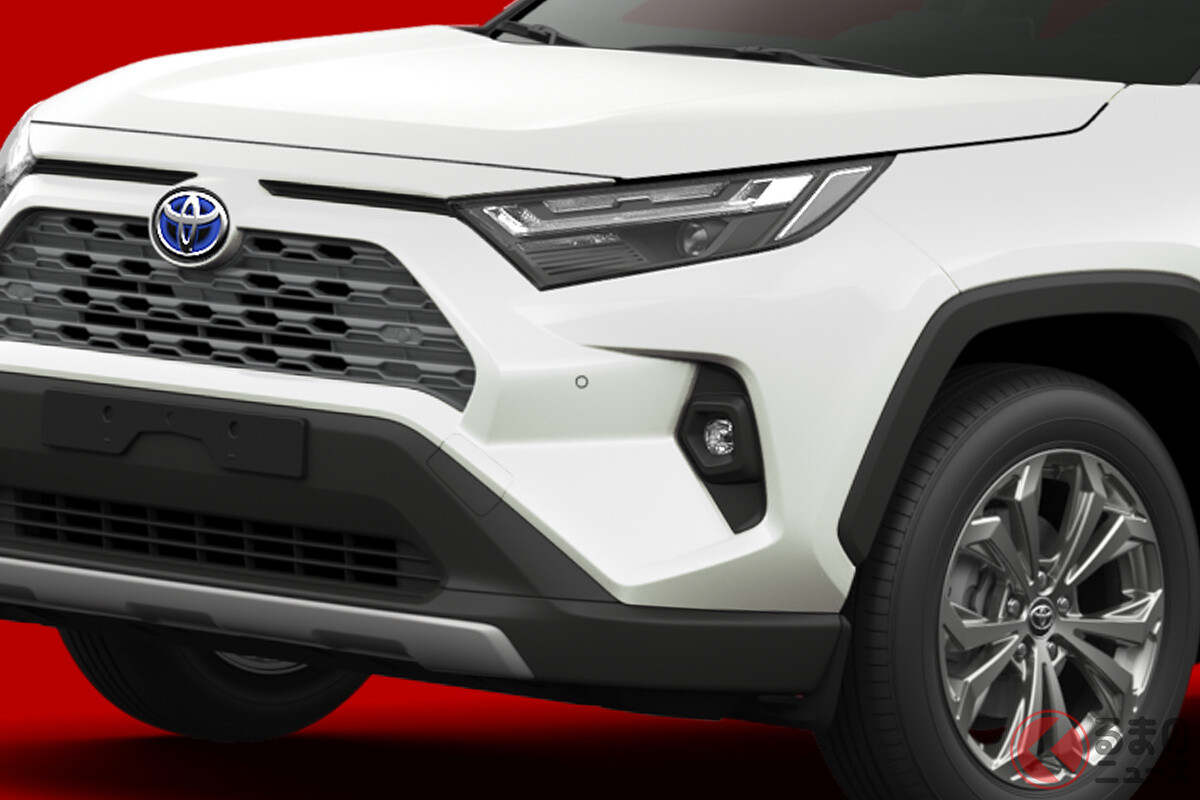 人気のクロスオーバーSUV！ トヨタ新「RAV4」”全車4WD”で登場！ オシャ内装＆安全装備進化で825万円から伯市場導入へ