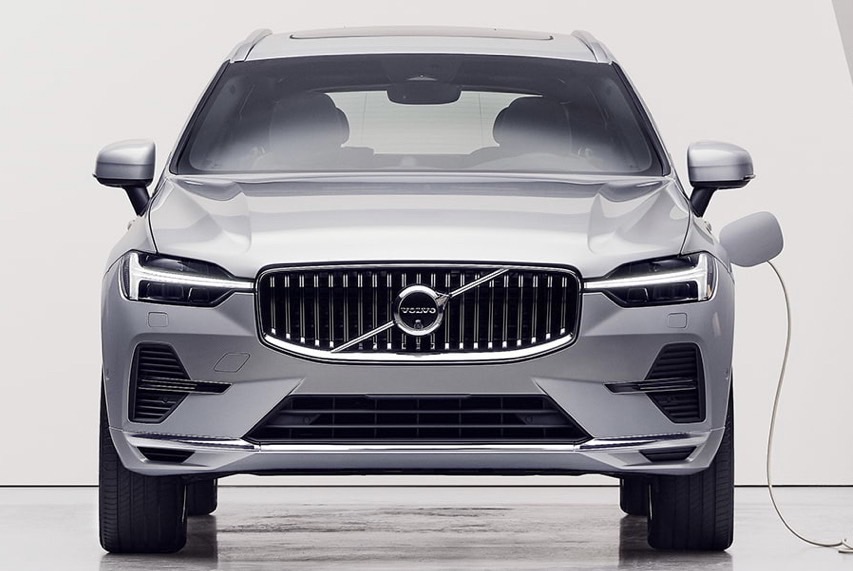 ボルボ60シリーズ 90シリーズ Phevの性能向上 Ev航続距離約2倍に 詳細 価格は Autocar Japan 自動車情報サイト 新車 中古車 Carview