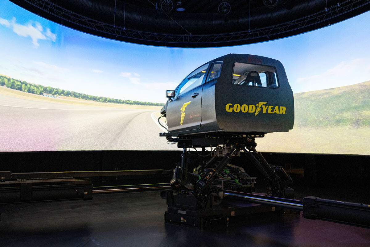 グッドイヤー　バーチャルシミュレーターでアウディA5、Q6などの専用純正タイヤを開発