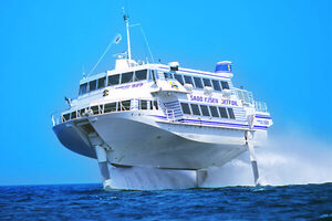 「バスセンターのカレー」に挑戦状!? 「フェリーターミナルのラーメン」を超有名店監修でフェリー会社が作っちゃったワケ