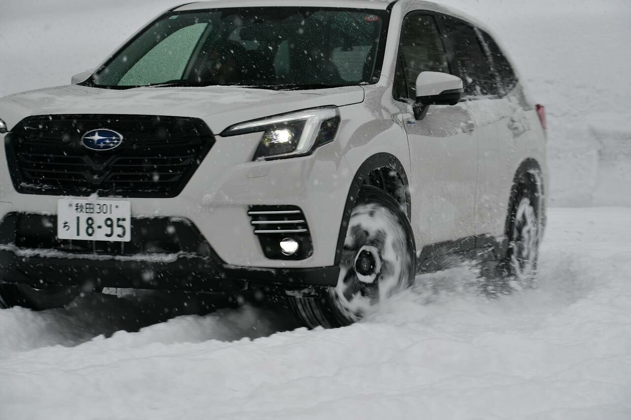 豪雪地帯でスバルAWDの威力を体感～クロストレックとフォレスターで雪道ドライブ～
