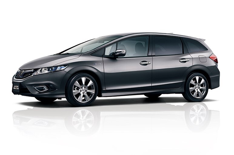 ホンダ ジェイド公式フォトを紹介