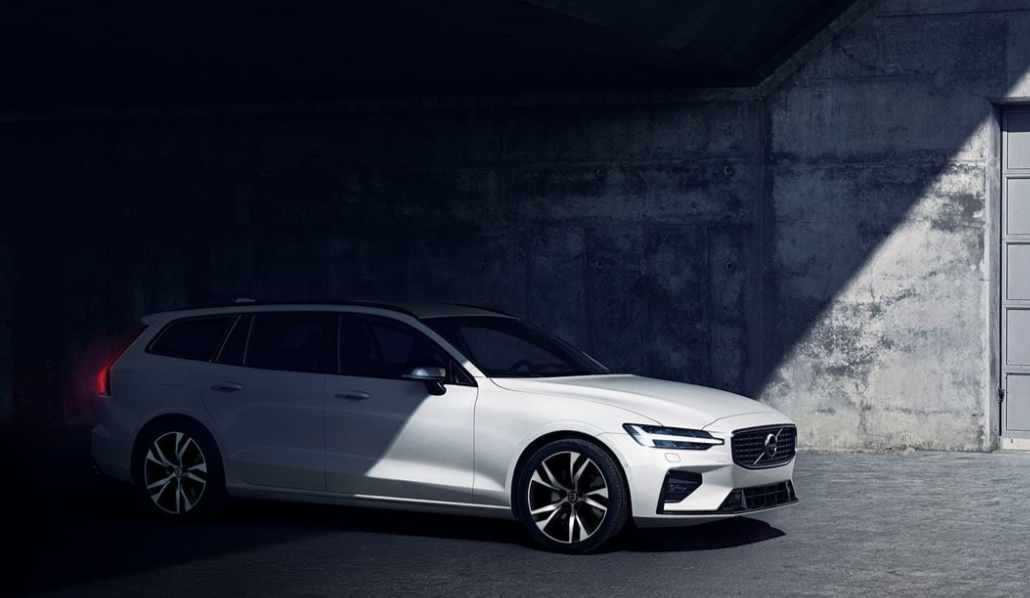 ボルボのステーションワゴン V60 に48vハイブリッドを導入 全モデルが電動化に Dime 自動車情報サイト 新車 中古車 Carview