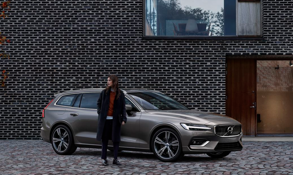 ボルボのステーションワゴン V60 に48vハイブリッドを導入 全モデルが電動化に Dime 自動車情報サイト 新車 中古車 Carview