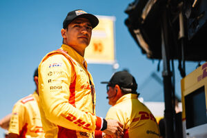主張が食い違うマクラーレンとパロウ。契約違反をめぐる裁判が開始、元F1チーム代表らが証人に