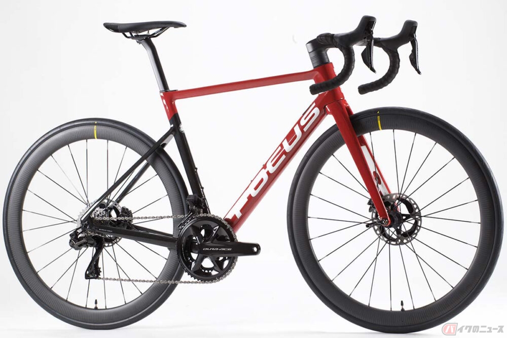 ドイツの自転車ブランド「フォーカス」のプロユースモデルにシマノ製 