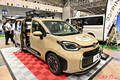 愛犬とクルマ旅も夢じゃない!!　トヨタ ハイエースやシエンタのワンちゃん向け仕様がロマンありすぎる!!