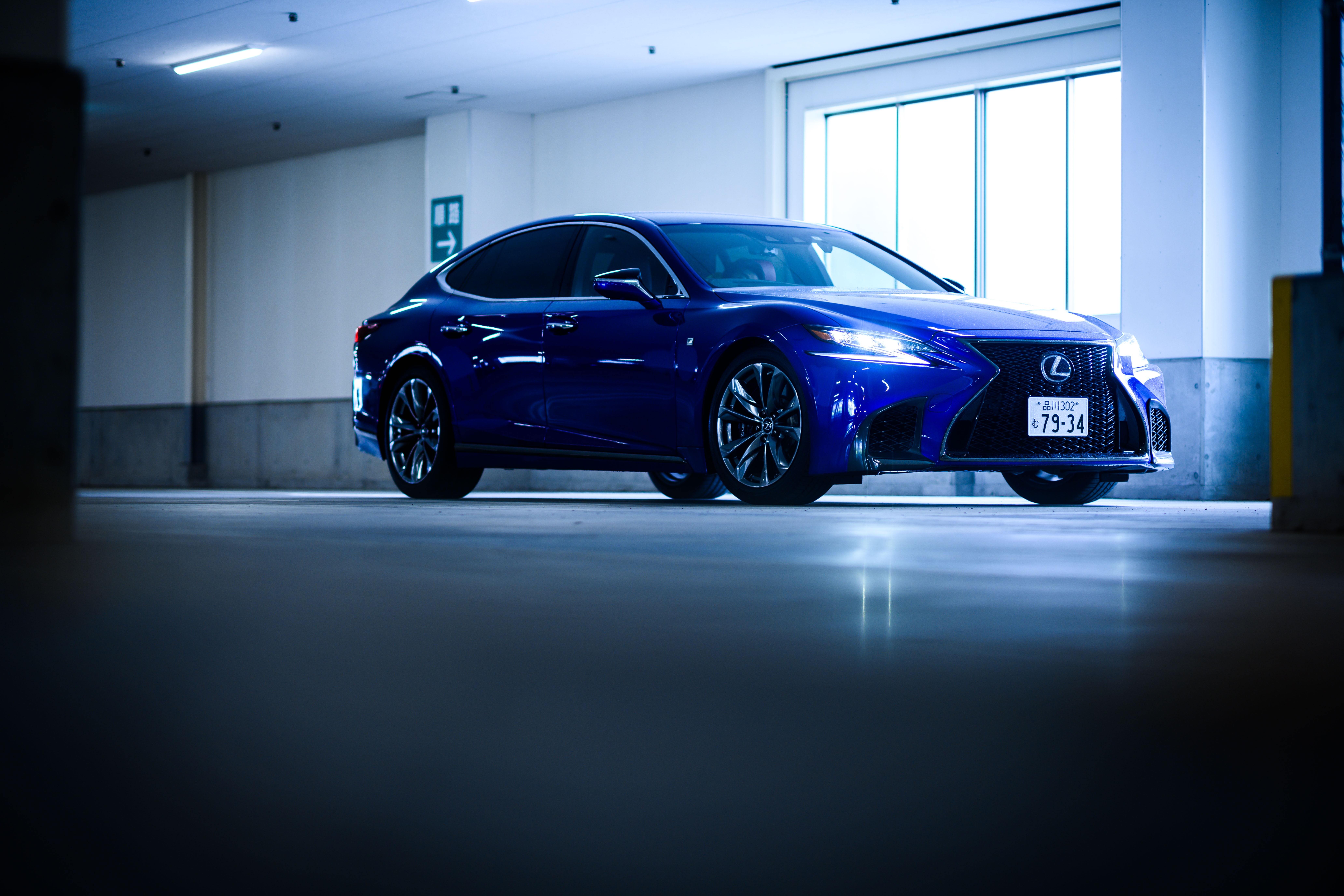 今尾直樹のカー エッセイ レクサスlsはなぜガソリンモデルが人気なのか Gq Japan 自動車情報サイト 新車 中古車 Carview