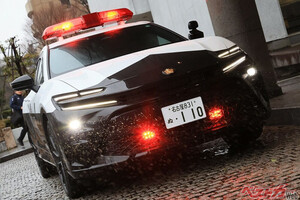 令和の寄贈パトカーたちが豪華すぎ！　こりゃ税金じゃムリなやつだ