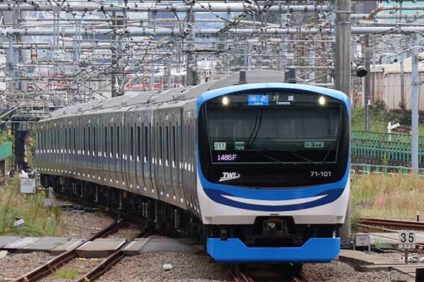 りんかい線の新型「埼玉」に出現！ 「きれいになったねぇ」「昔の川越線は…」 ただ変化に気付きにくい？