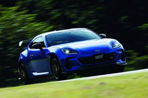 【伝統のRA登場】スバルBRZにレース直系のコンプリートカー『STIスポーツ・タイプRA』300台限定で登場