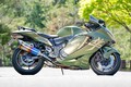 AELLA からスズキ ハヤブサ用カスタムパーツ13アイテムが発売！ 北川圭一氏によるデモ車試乗インプレを公開