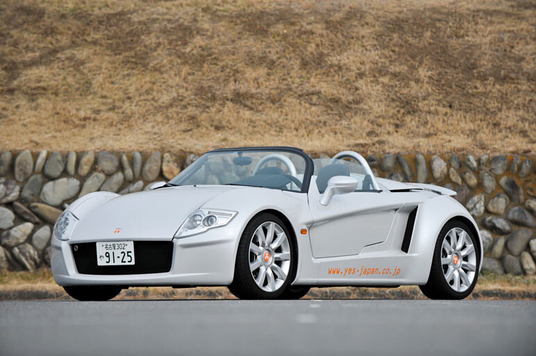 355psのピュアスポーツ YES!ロードスターの姿