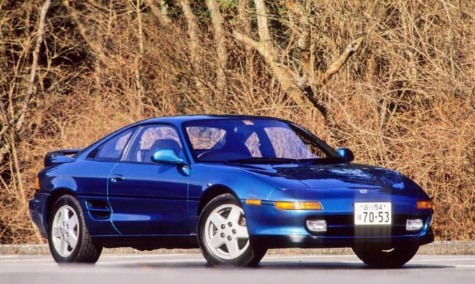 修理ばかりで乗れない じゃない 維持費のかからない気軽に楽しめる旧車５選 Web Cartop 自動車情報サイト 新車 中古車 Carview